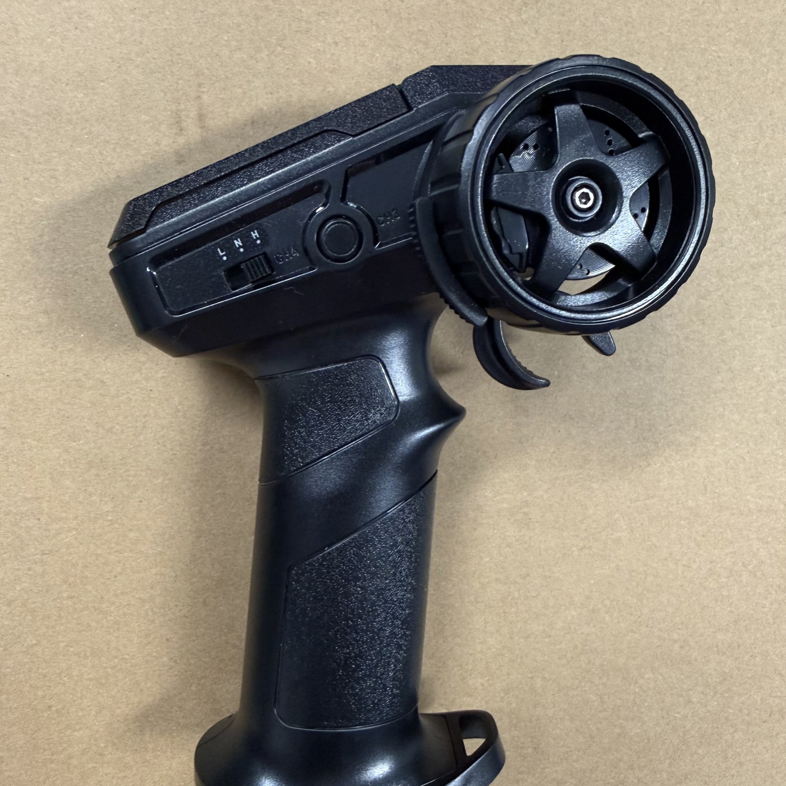 Bharal Pro — Stock UDIRC gun TX — 4WS mode selector