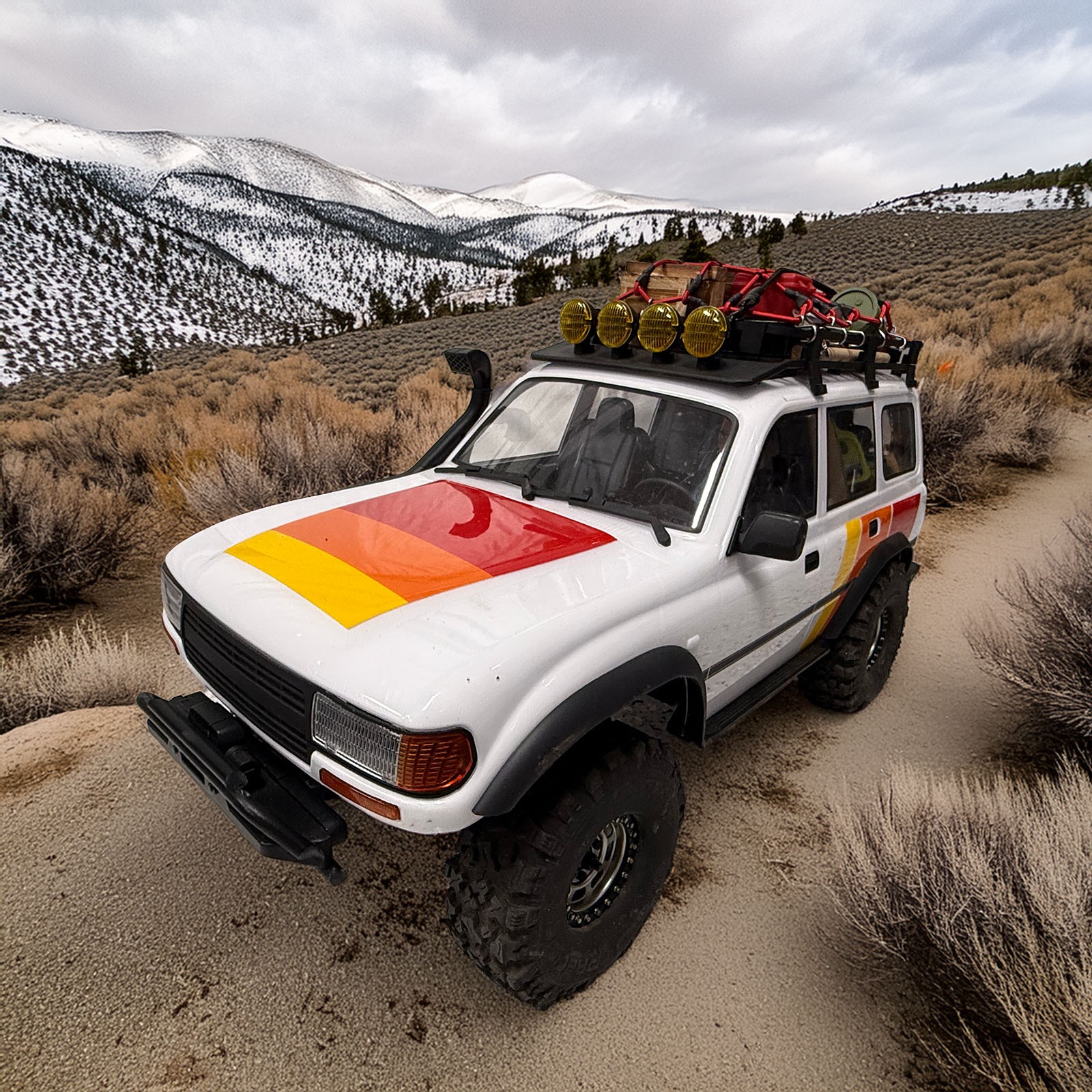 FCX10 LC80 — On the winter trail